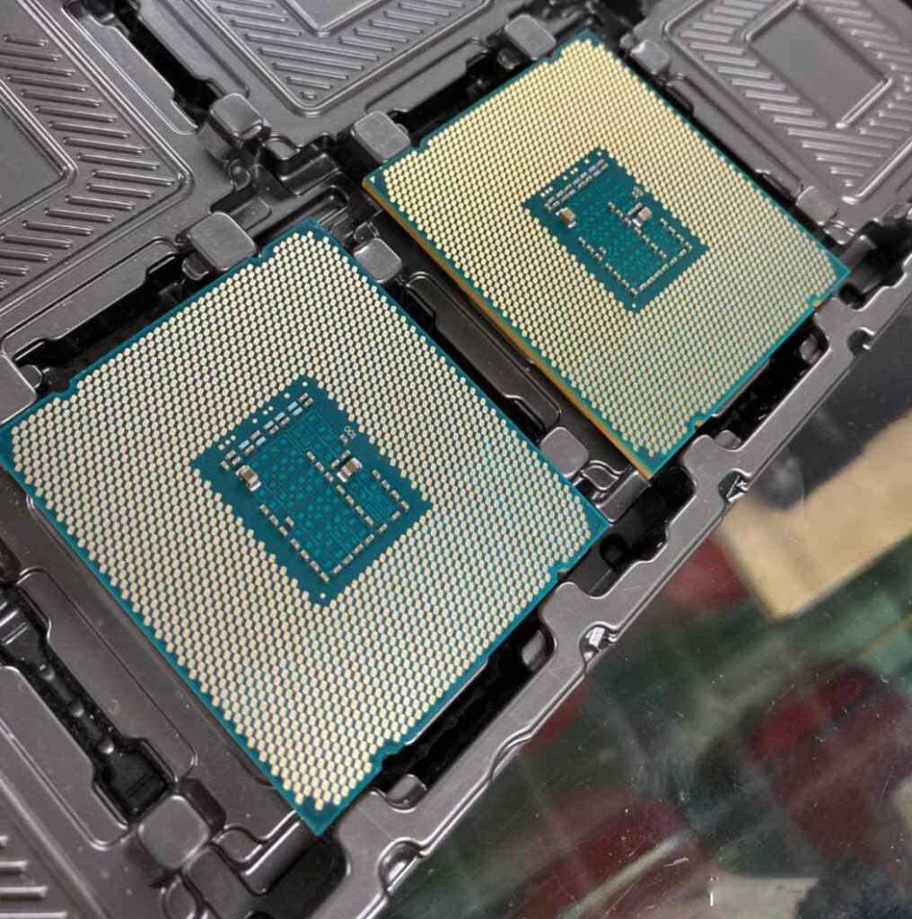 Процессор Intel Xeon E5 2640 V3